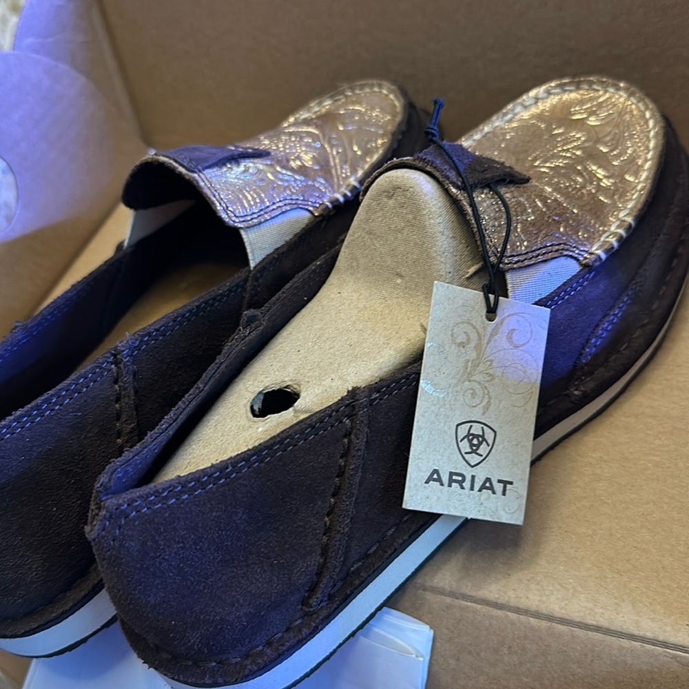 Ariat Cruiser
